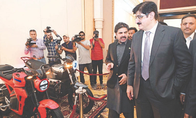Centre’s policies hindering development of Sindh’s energy sector: Murad
