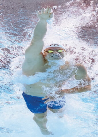  FRANCE’S Leon Marchand competes in the semi-final of the 200m individual medley during the World Aquatics Championships on Wednesday.—AFP 