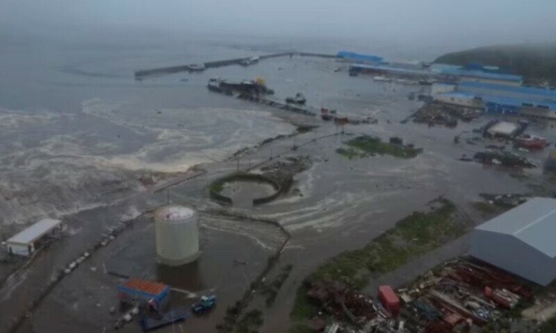 Tsunami waves flood an area after a powerful magnitude 8.8 earthquake struck off Russia&rsquo;s far eastern Kamchatka Peninsula, in Severo-Kurilsk, Sakhalin Region, Russia, July 30, 2025, in this still image taken from video. &mdash;  Kamchatka branch of the Geophysical Survey of the Russian Academy of Sciences/Handout via Reuters