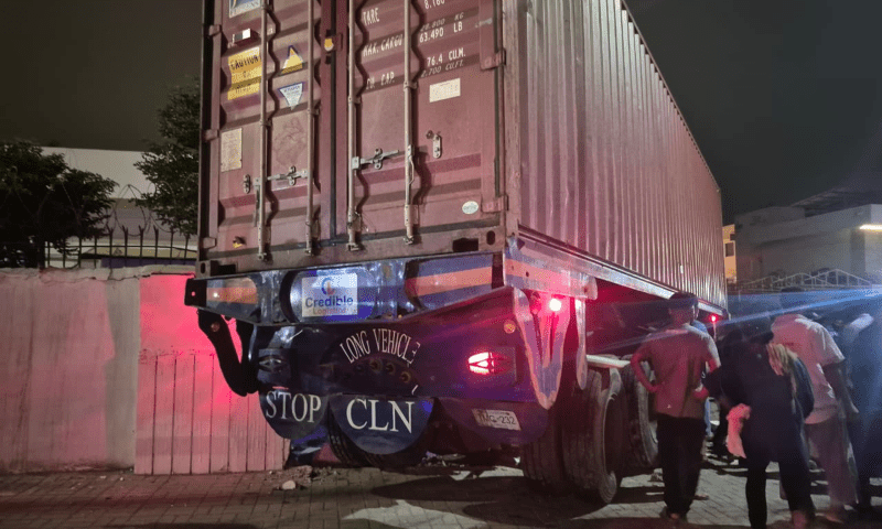 A photo of the back of a trailer truck that crashed into a bungalow in Karachi’s Defence Phase 2 on August 4, 2025. — Rescue 1122 A photo of the back of a trailer truck that crashed into a bungalow in Karachi’s Defence Phase 2 on August 4, 2025. — Rescue 1122