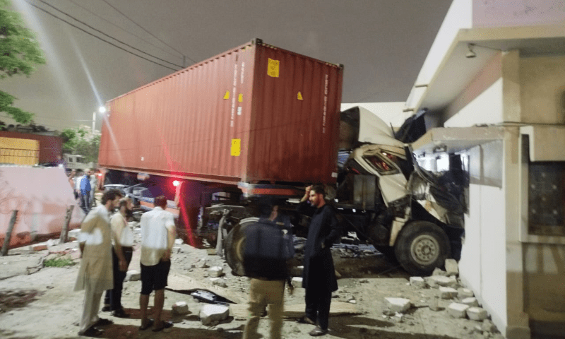 A photo of heavy damage to the front of a trailer that crashed into a bungalow in Karachi’s Defence Phase 2 on August 4, 2025. — Rescue 1122 A photo of heavy damage to the front of a trailer that crashed into a bungalow in Karachi’s Defence Phase 2 on August 4, 2025. — Rescue 1122