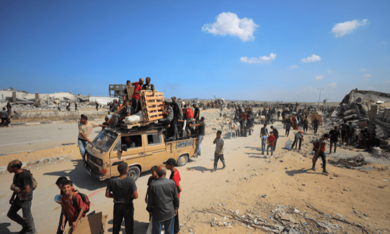  Palestinians seek aid supplies from the US-backed Gaza Humanitarian Foundation (GHF), in the central Gaza Strip on August 4, 2025. &mdash; Reuters 