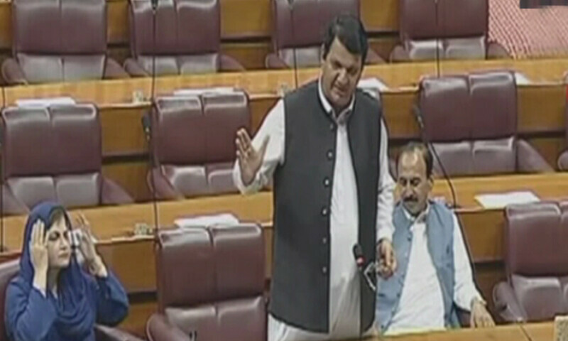 شازیہ مری کی قرارداد میں کہا گیا کہ جموں و کشمیر برصغیر کی تقسیم کا نامکمل ایجنڈا ہے
&mdash; فوٹو: اسکرین گریب/ڈان نیوز