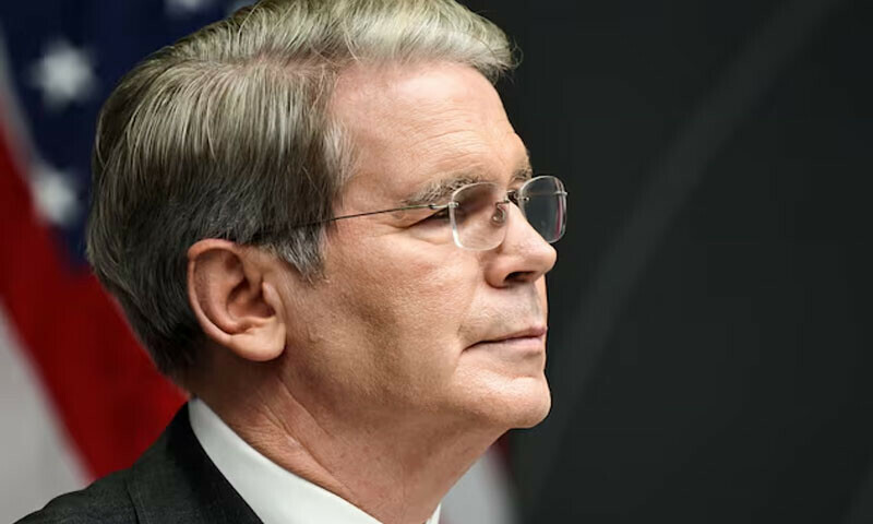 اسکاٹ بیسنٹ نے کہا ڈونلڈ ٹرمپ چاہتے ہیں کہ تمام ممالک کے ساتھ تجارت کو متوازن بنایا جائے — فائل فوٹو: رائٹرز