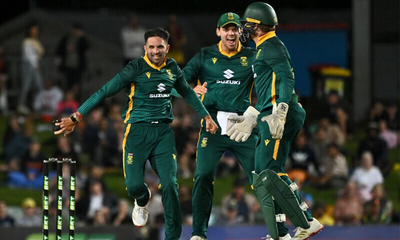 &mdash; فوٹو: کرک انفو