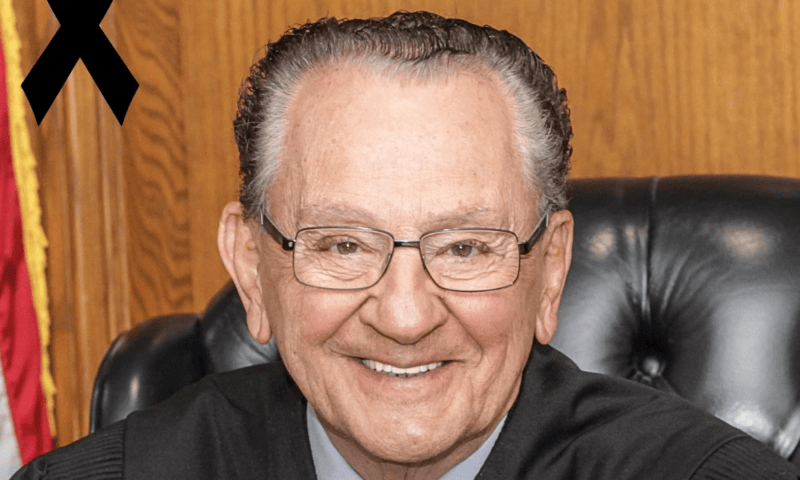 Frank Caprio, a retired municipal judge in United States&rsquo; Rhode Island, passed away on Aug 20, 2025. &mdash; Facebook