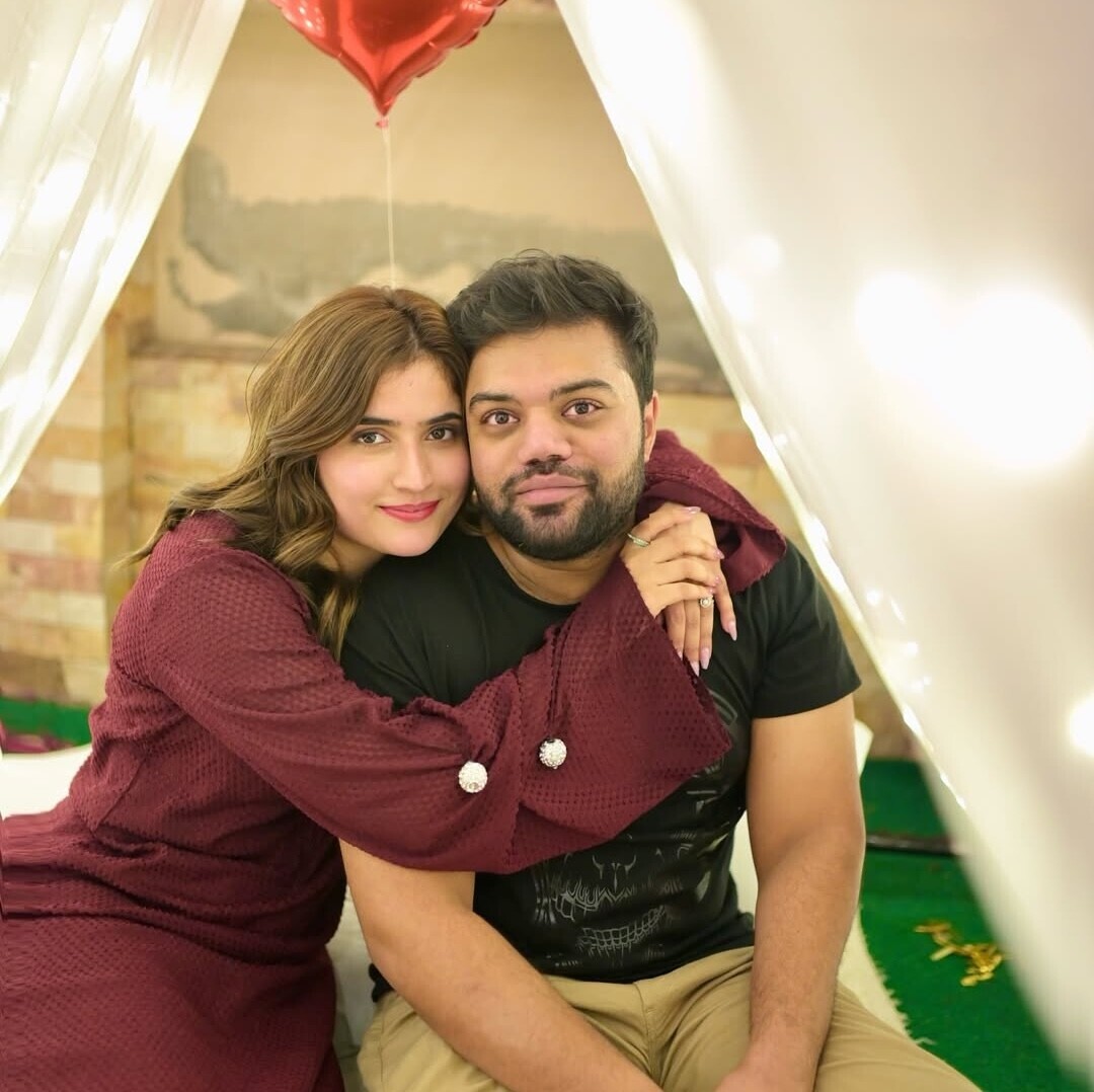 YouTuber Ducky Bhai’s wife Aroob Jatoi appears before NCCIA in promotion of gambling apps case YouTuber Ducky Bhai’s wife Aroob Jatoi appears before NCCIA in promotion of gambling apps case