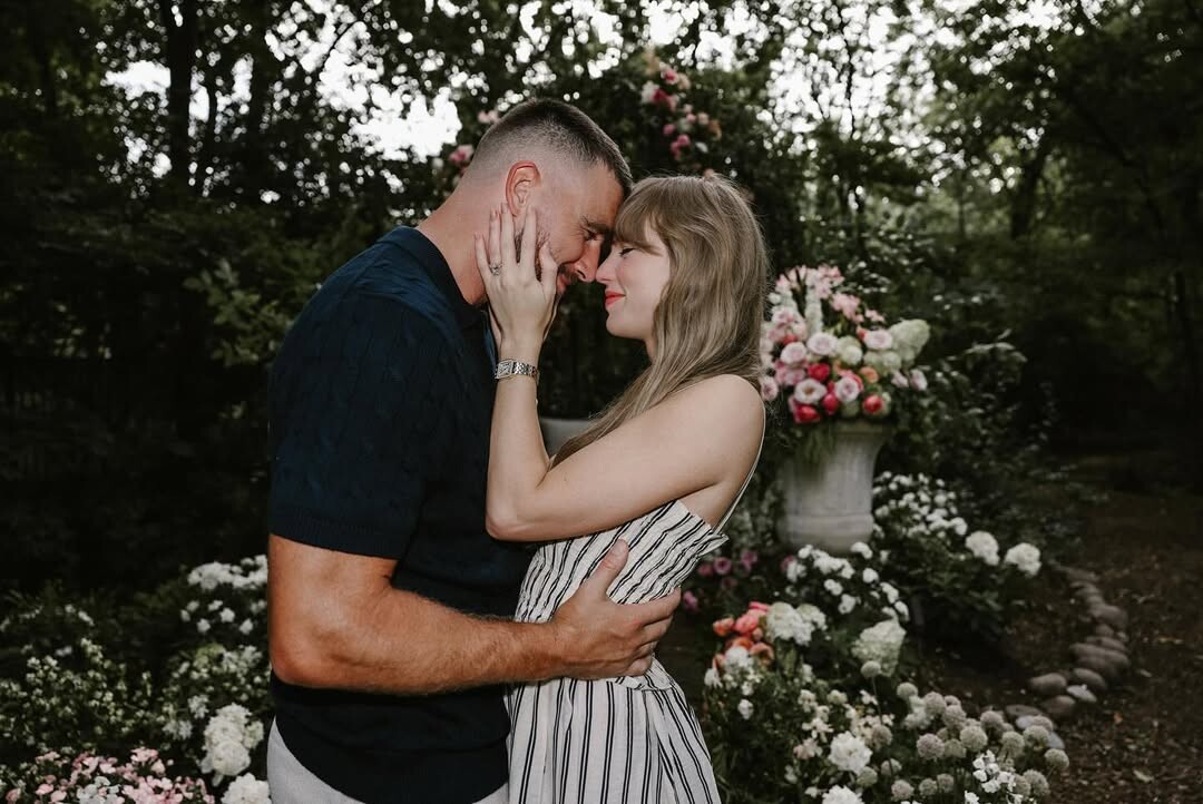 Taylor Swift and Travis Kelce are engaged!