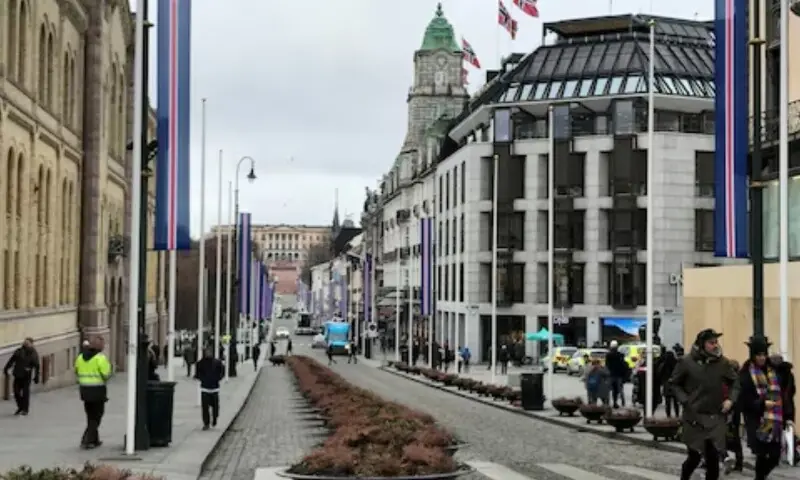 People walk on the street in Oslo, Norway March 20, 2017.  Image for representation only.  &mdash; Reuters/Lefteris Karagiannopoulos