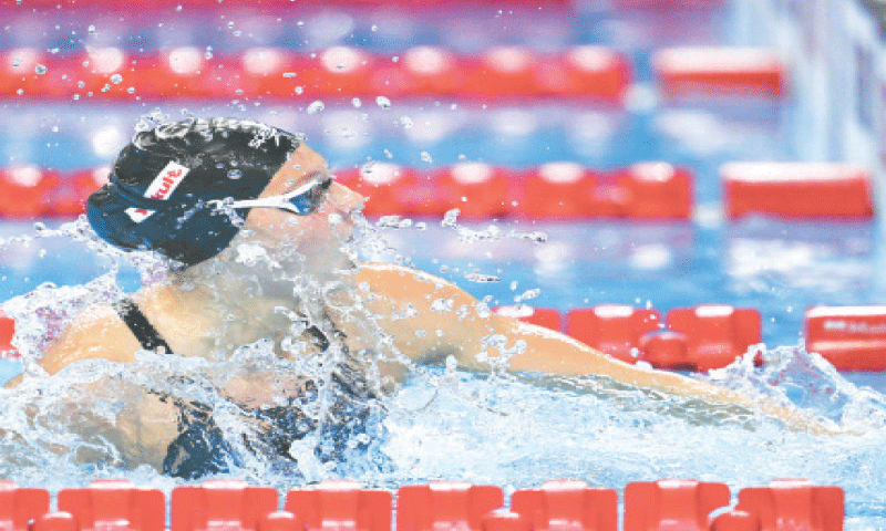SINGAPORE: Canada&rsquo;s Summer Mcintosh competes in the 400m individual medley final at the World Aquatics Championships on Sunday.&mdash;AFP