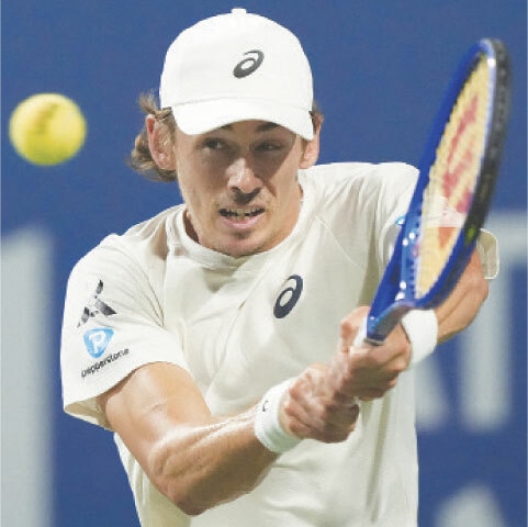  TORONTO: Australia’s Alex de Minaur plays a return against Ben Shelton of the US during their Toronto Masters quarter-final at the Sobeys Stadium. —Reuters 