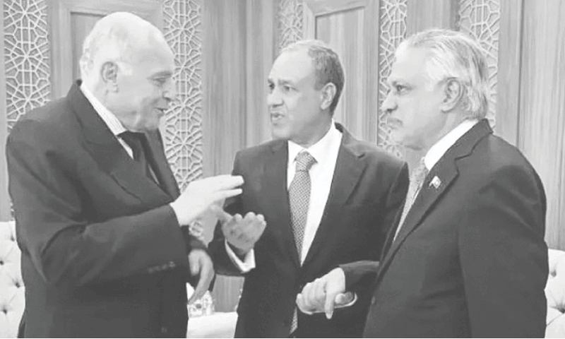 Jeddah: Deputy Prime Minister Ishaq Dar talks to Egypt’s Foreign Minister Badr Abdelatty and Algeria’s FM Ahmed Attaf on the sidelines of the OIC meeting.—X/MIshaqDar50 Jeddah: Deputy Prime Minister Ishaq Dar talks to Egypt’s Foreign Minister Badr Abdelatty and Algeria’s FM Ahmed Attaf on the sidelines of the OIC meeting.—X/MIshaqDar50