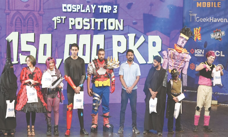 Runners up to the first prize on stage | Geek Haven Runners up to the first prize on stage | Geek Haven