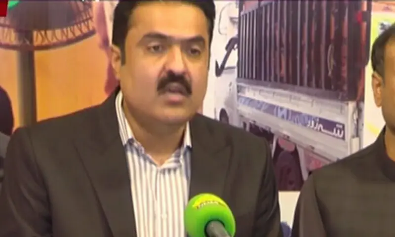 DG PDMA Irfan Ali Kathia addressing a press conference on Sept 4. &mdash; DawnNewsTV