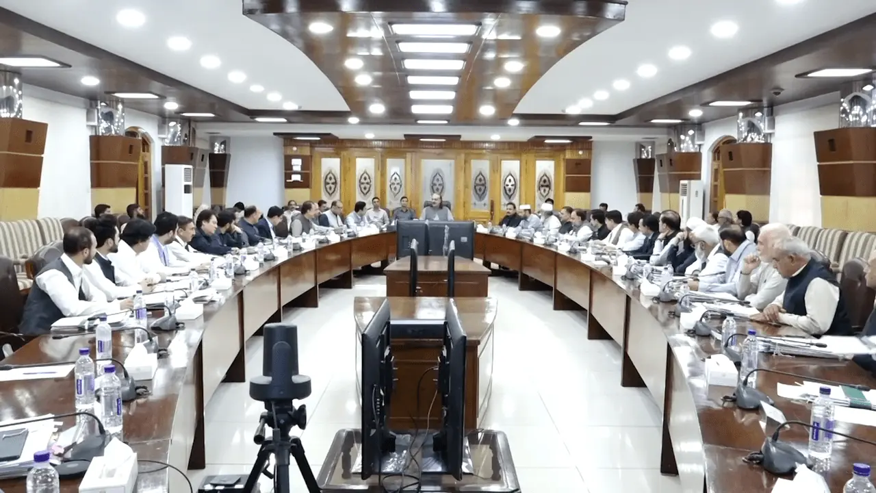 — فائل فوٹو: ڈان نیوز — فائل فوٹو: ڈان نیوز