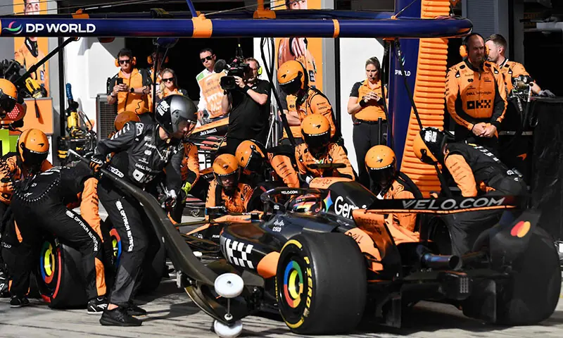 McLaren’s Australian driver Oscar Piastri makes a pit stop during the Italian Formula One Grand Prix at the Autodromo Nazionale Monza circuit, in Monza, northern Italy, on September 7. — AFP