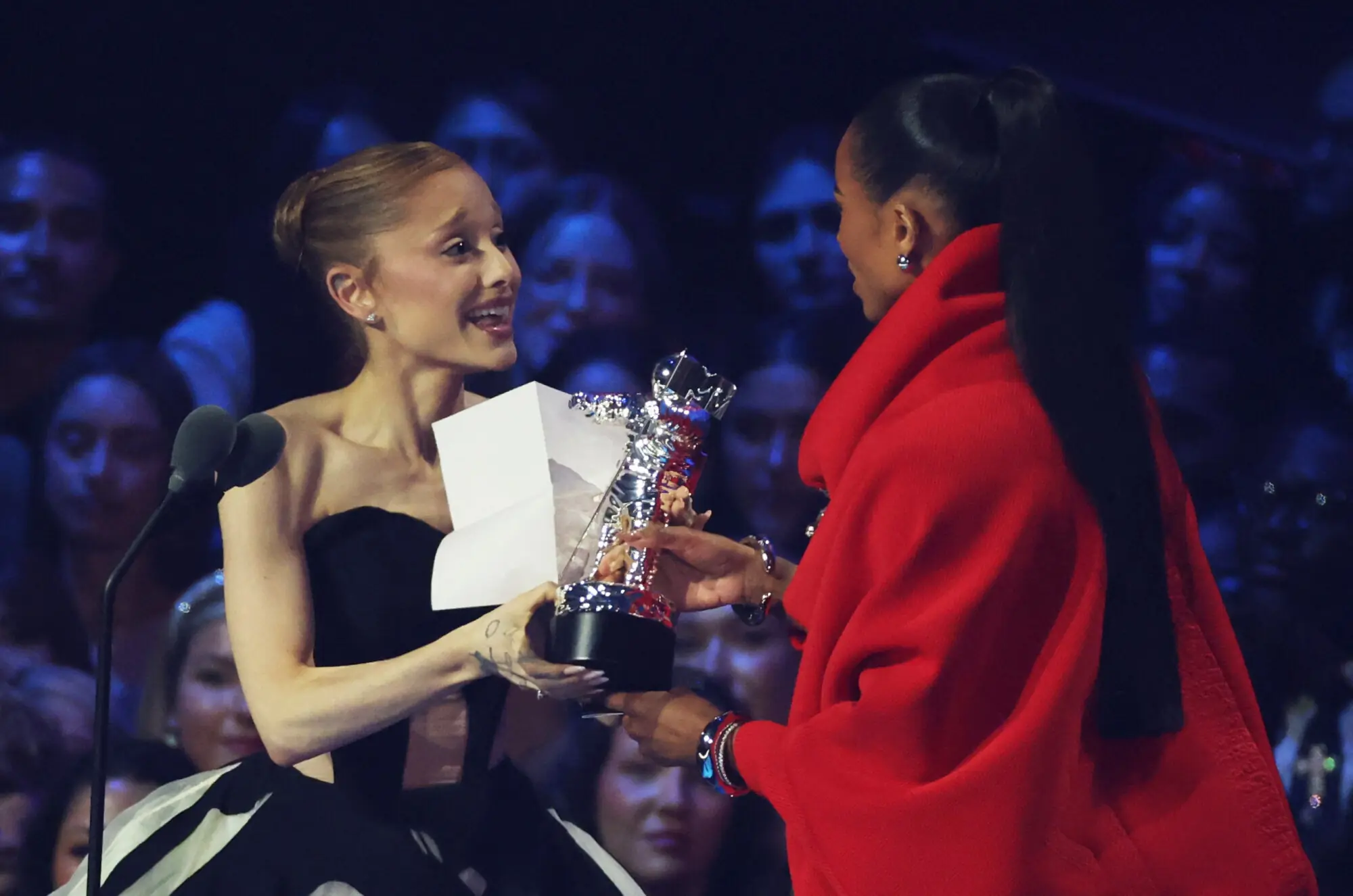 Ariana Grande, Lady Gaga land top honours at MTV&rsquo;s Video Music Awards