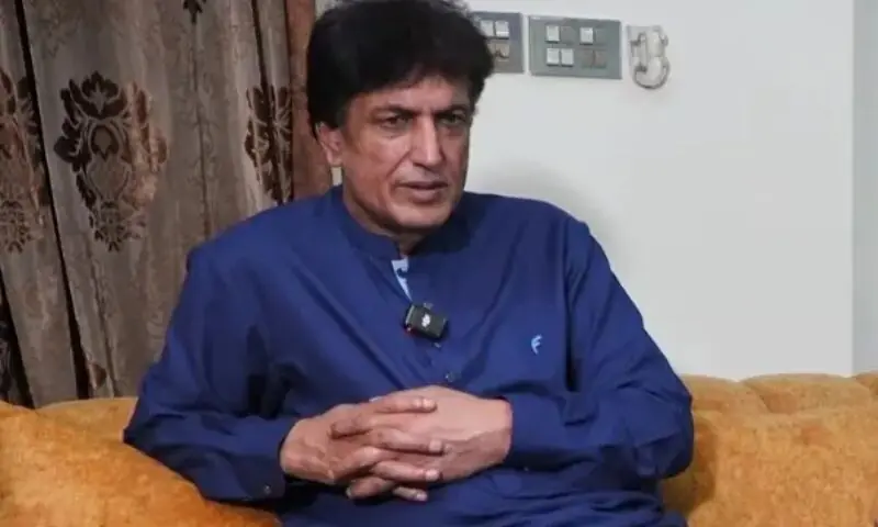 &mdash;فوٹو: ریویو پی کے