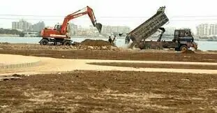 وزارت تجارت، پیٹرولیم اور مذہبی امور سمیت 10 وزارتوں نے کوئی اخراجات رپورٹ نہیں کیے &mdash; فائل فوٹو: ڈان