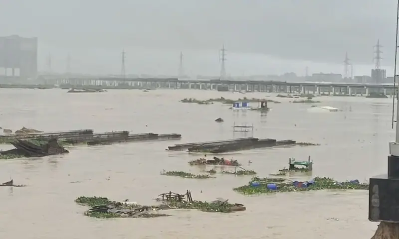  The image shows the Malir River inundated following heavy monsoon rains in Karachi on Sept 10. — DawnNewsTV 