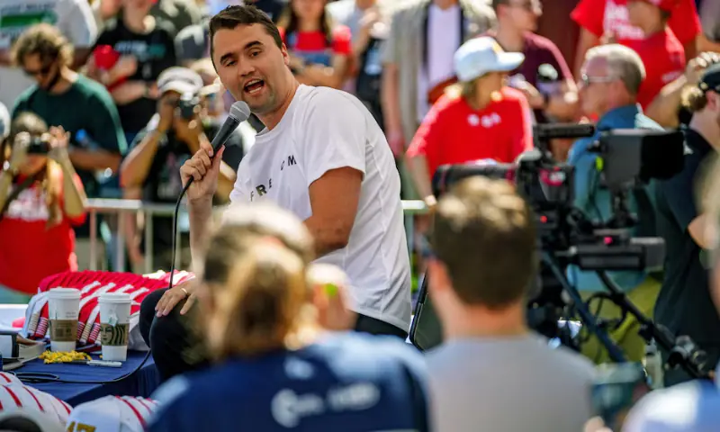 31سالہ چارلی کرک کو یوٹاہ یونیورسٹی میں اجتماع سے خطاب کے دوران گردن میں گولی ماری گئی۔— فوٹو: رائٹرز 31سالہ چارلی کرک کو یوٹاہ یونیورسٹی میں اجتماع سے خطاب کے دوران گردن میں گولی ماری گئی۔— فوٹو: رائٹرز