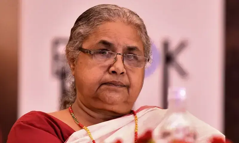 ’جنریشن زیڈ‘ کے نمائندوں نے فوجی حکام سے ملاقات میں سشیلا کو عبوری حکومت کا سربراہ تجویز کیا — فائل فوٹو: رائٹرز