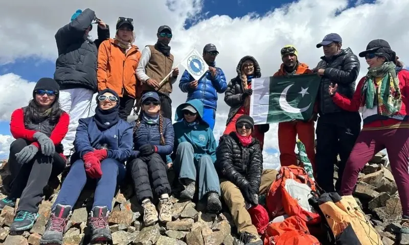 An all-woman expedition of climbers poses for a photo after summiting Bari La peak in Gilgit-Baltistan on September 10. &mdash; Facebook/Alpine Club of Pakistan