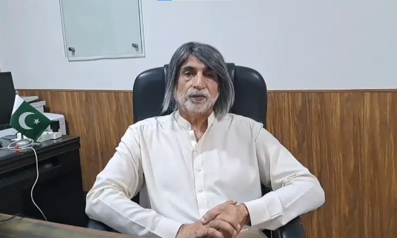  Karachi chief meteorologist Ameer Hyder speaks in a video statement. &mdash; via Imtiaz Ali 