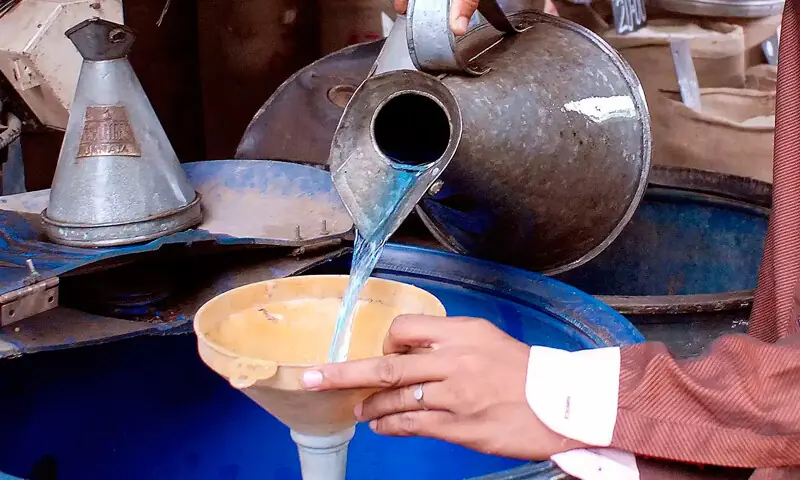 &mdash;  فائل فوٹو: 123 آئل