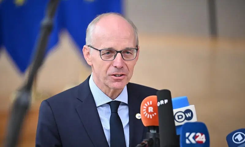 لکسمبرگ کے وزیراعظم لوک فریڈن، فوٹو: انادولو ایجنسی لکسمبرگ کے وزیراعظم لوک فریڈن، فوٹو: انادولو ایجنسی