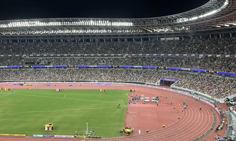A view of the Japan National Stadium on Day 6 of the World Athletics Championships. &mdash; Photo by Anushe Engineer