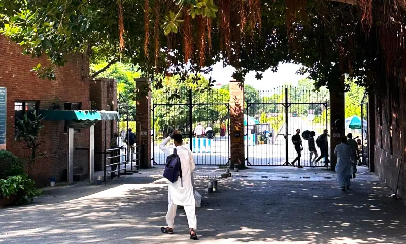 Comsats University Sahiwal Campus Gate. &mdash; Photo by Shafiq Butt