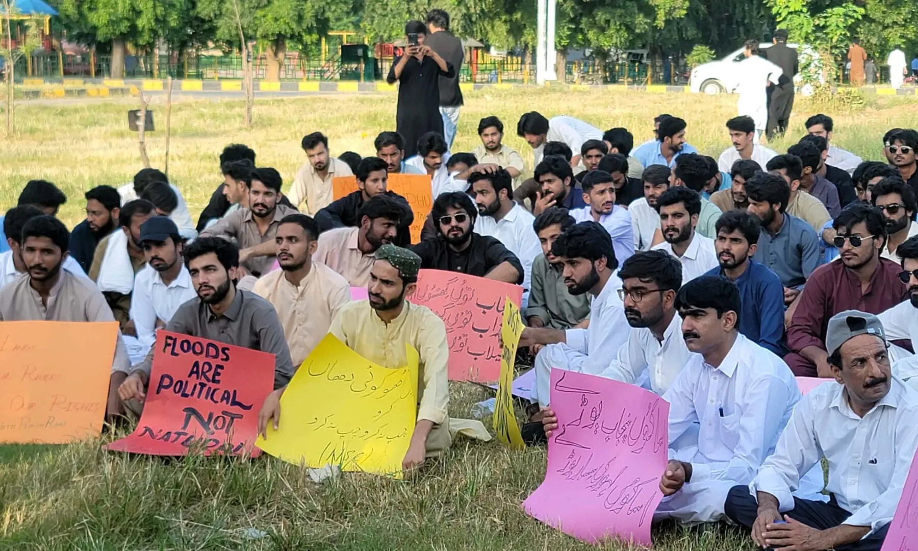 Multan: Flood-affected people from Jalalpur Pirwala stage a protest over lack of relief goods and other facilities.—PPI