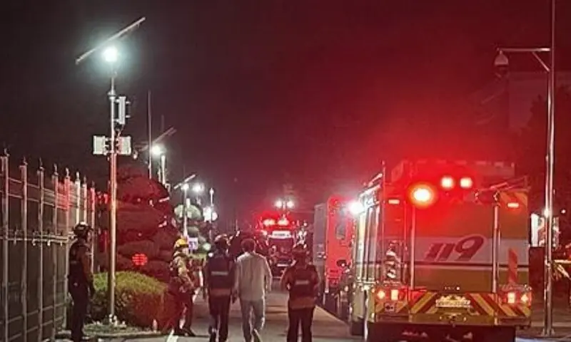 This photo shows fire trucks near the National Information Resources Service in the central city of Daejeon on Sept 27. &mdash; Korean media outlet Yonhap