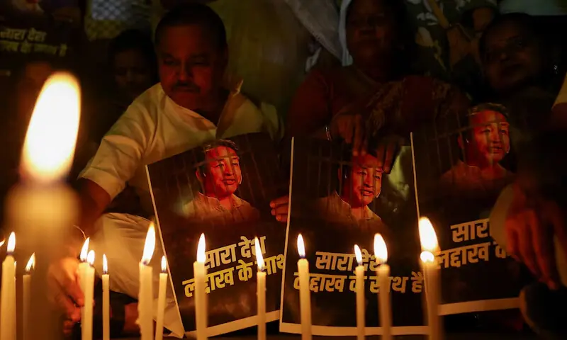 مودی کے حکم پر بدھ مت اور مسلم آبادی والے خطے لداخ نے 2019 میں علاقائی خودمختاری کھو دی تھی &mdash; فوٹو: رائٹرز