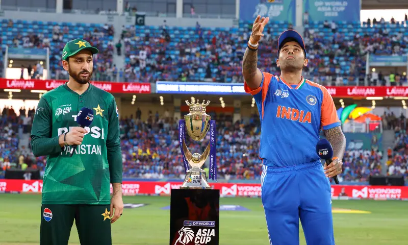 Pakistan skipper Salman Ali Agha and India&rsquo;s Suryakumar Yadav at the toss of the men&rsquo;s Asia Cup final in Dubai. &mdash; ACC