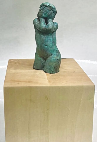 Shy Caryatid, Ruby Chisti