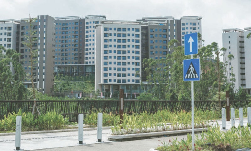 A GENERAL view of newly built apartment buildings for civil servants in the planned new capital of Indonesia.&mdash;AFP