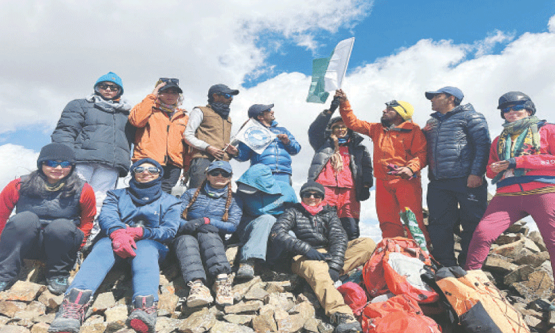 Pakistan&rsquo;s first ever all women expedition team members at Bari La Peak in Deosi region of Gilgit-Baltistan on Wednesday. &mdash; Dawn