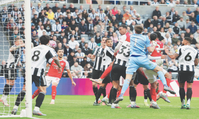 ARSENAL&rsquo;S Gabriel Magalhaes (C) scores against Newcastle United during their Premier League match at St James&rsquo; Park on Sunday. &mdash; Reuters