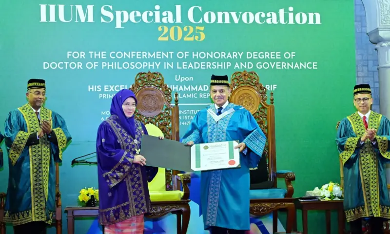 Prime Minister She&shy;hbaz Sharif receives an honorary PhD from the International Islamic University Malaysia, in Kuala Lumpur on Oct 6, 2025. &mdash; X/GovtofPakistan
