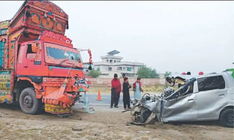 Damages to both vehicles after a collision between a truck and car killed four lecturers of a private colleges on Bhakkar-Darya Khan Road on October 8. &mdash; Dawn