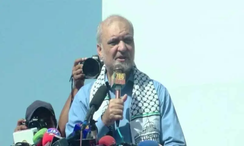 JI Emir Hafiz Naeemur Rehman addresses the Gaza March in Islamabad on October 9.