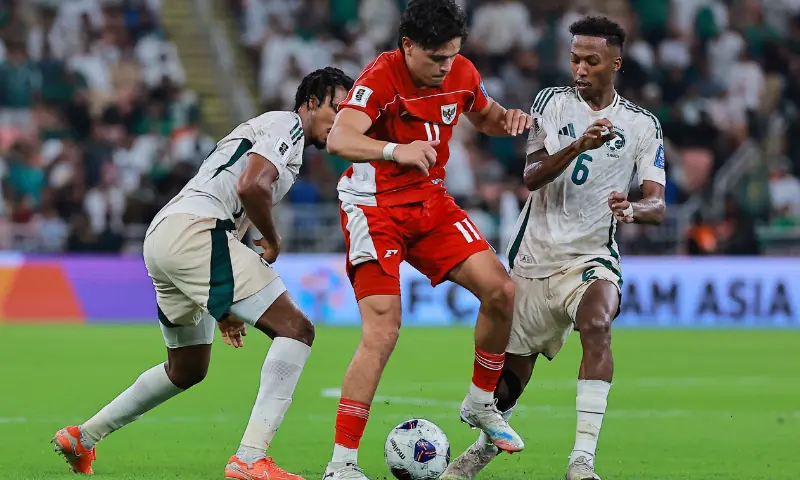 Saudi Arabia&rsquo;s Nasser Al-Dawsari in action with Indonesia&rsquo;s Ragnar Oratmangoen at the King Abdullah Sports City in Jeddah, Saudi Arabia on October 8, 2025. &mdash; Reuters