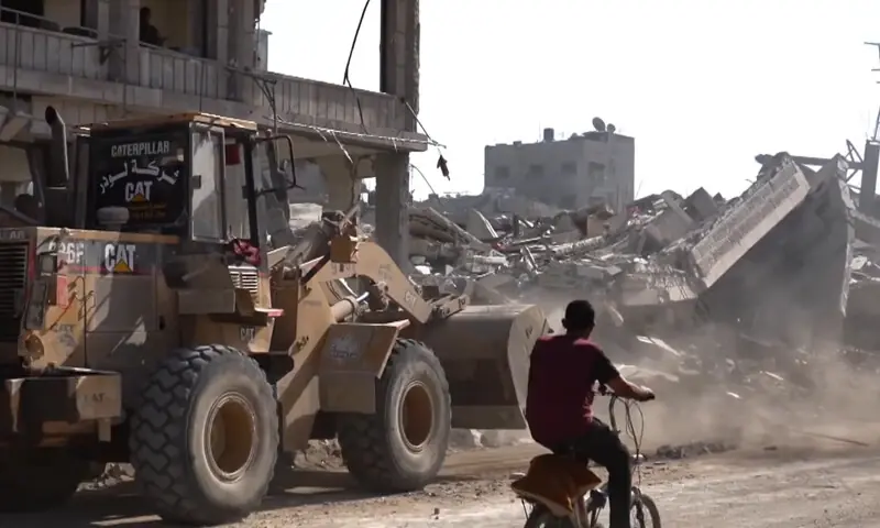 غزہ شہرمیں 80 لاکھ مکعب میٹر (تقریباً 283 ملین مکعب فٹ) ملبہ موجود ہے۔
&mdash;اسکرین گریب/الجزیرہ