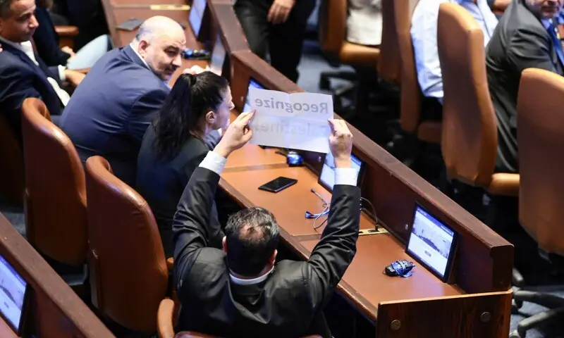 — فوٹو: رائٹرز — فوٹو: رائٹرز