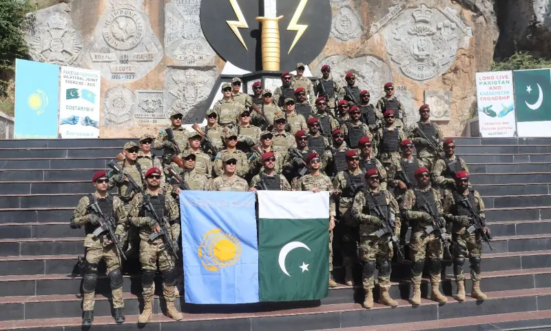 Pakistani and Kazakh Special Forces units stand together and hold up the countries&rsquo; flags side by side, during a two-week joint training exercise at Special Operations School in Cherat, Pakistan, from October 13-24. &mdash;  ISPR