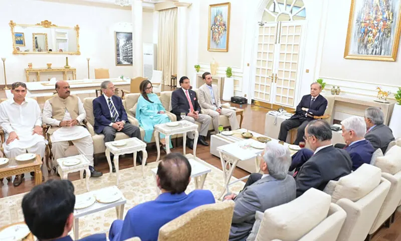 — فوٹو: وزیراعظم ہاؤس — فوٹو: وزیراعظم ہاؤس