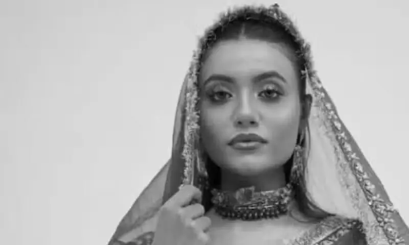 رومیسا سعید فیشن شوز میں کیٹ واک کرتی رہی تھیں&mdash;فوٹو: انسٹاگرام