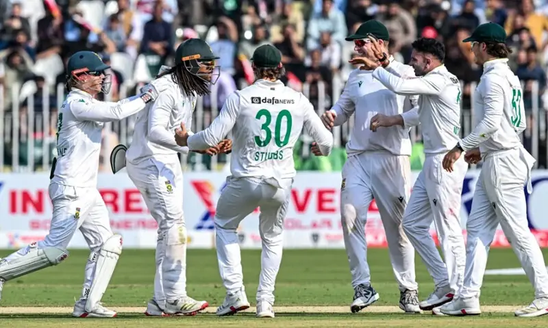 — فوٹو: ای ایس پی این، کرک انفو — فوٹو: ای ایس پی این، کرک انفو